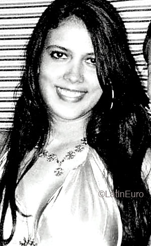 Date this exotic Brazil girl Clarissa from PETROLINA B4004