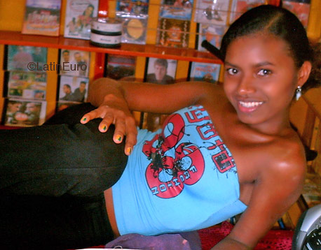 Date this fun Brazil girl Maria from BACABAL B4189