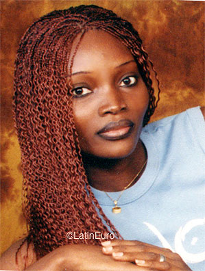 Date this nice looking Ivory Coast girl Marie from Abidjan N3660