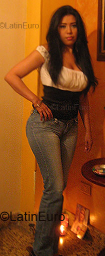 Date this cute Colombia girl Nohra from Cali CO15953