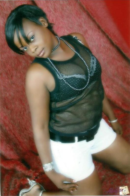 Date this sensual Ivory Coast girl Cathy2010 from Abidjan CI17
