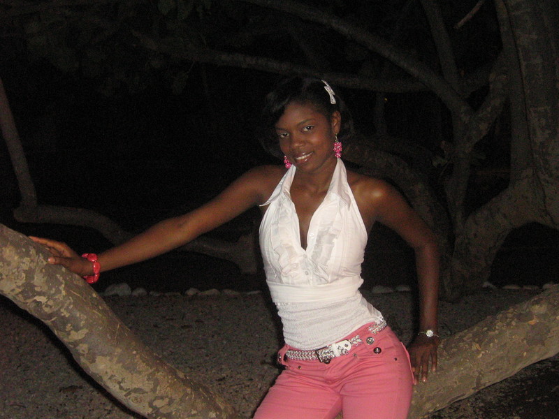 Date this fun Dominican Republic girl Luisa maria mar from Santo Domingo DO4361