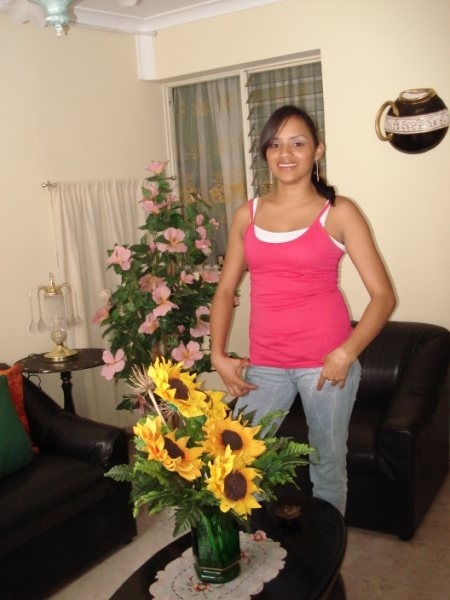 Date this athletic Colombia girl Maira patricia from Medellin CO4414