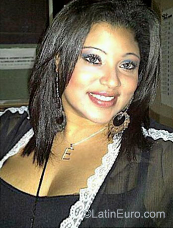 Date this sensual Panama girl Tania from Panama City PA390