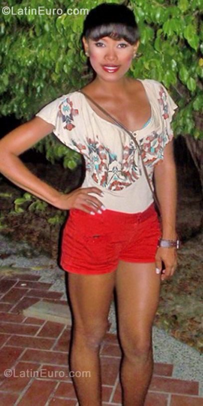 Date this good-looking Colombia girl Yurinaortega from Cartagena CO10377