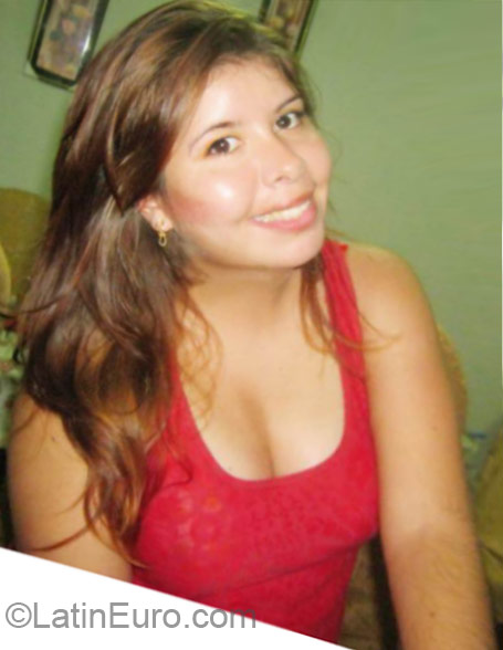 Date this nice looking Peru girl Cindy cher from Chiclayo PE690