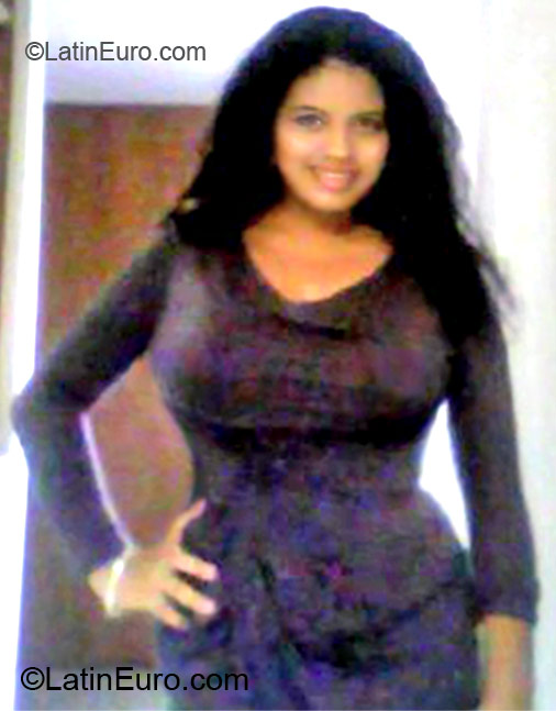 Date this good-looking Peru girl Diana from Chimbote PE805