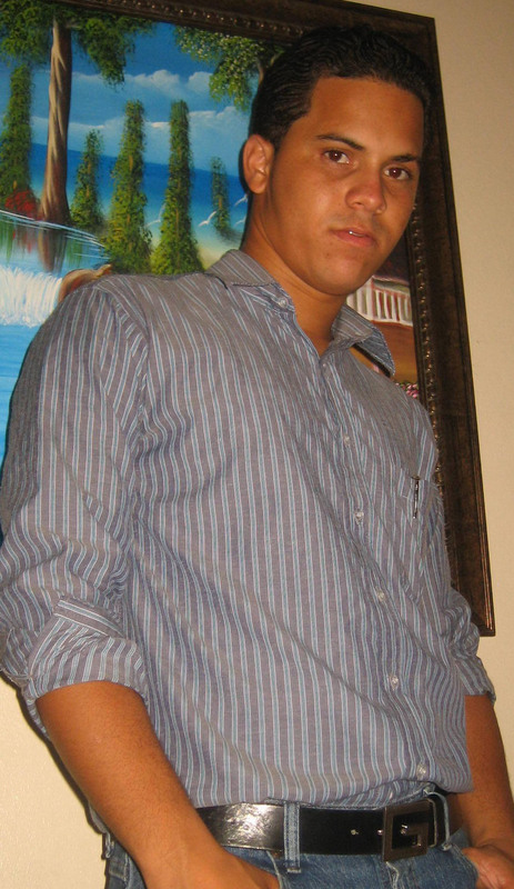 Date this hot Dominican Republic man Nelson from Santiago De Los Caballeros RE11