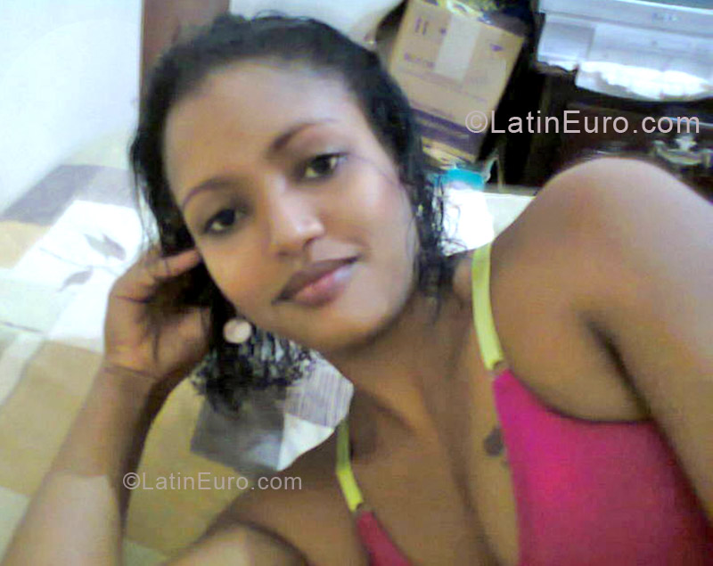 Date this attractive Dominican Republic girl Gaby0583 from Santiago DO12887