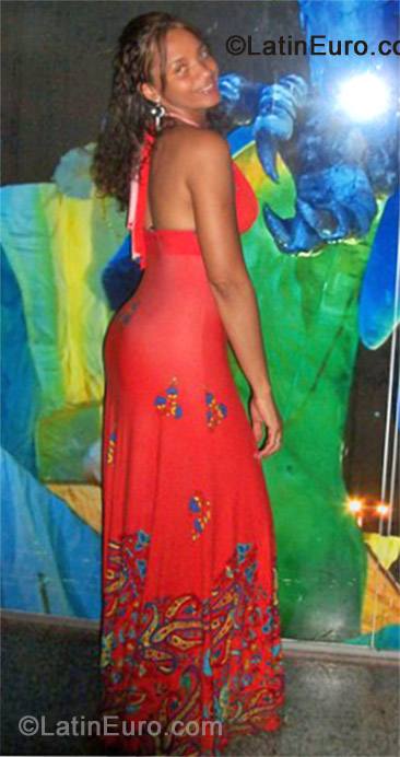 Date this beautiful Brazil girl Rita from Salvador BR7290