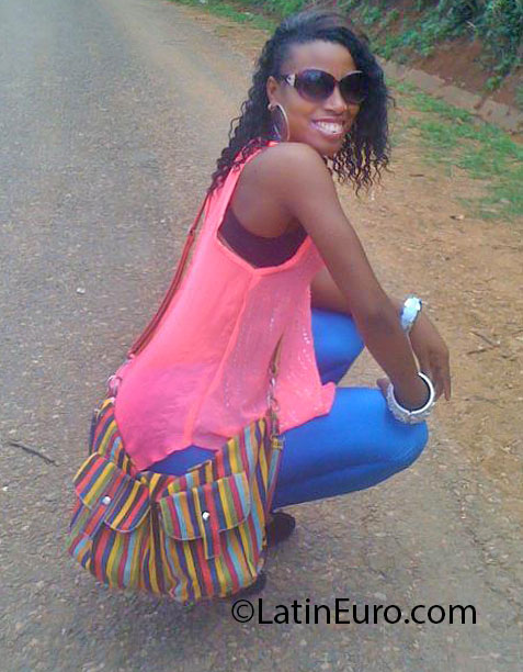 Date this young Jamaica girl Azzania from Kingston JM941