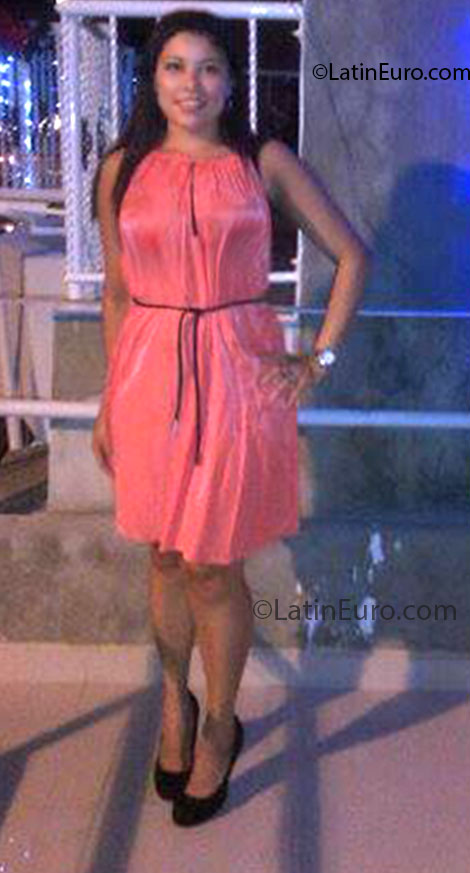 Date this good-looking Colombia girl Maite mendoza from Cartagena CO12054