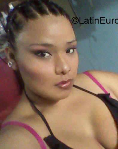 Date this attractive Mexico girl Rose from Guadalajara MX919