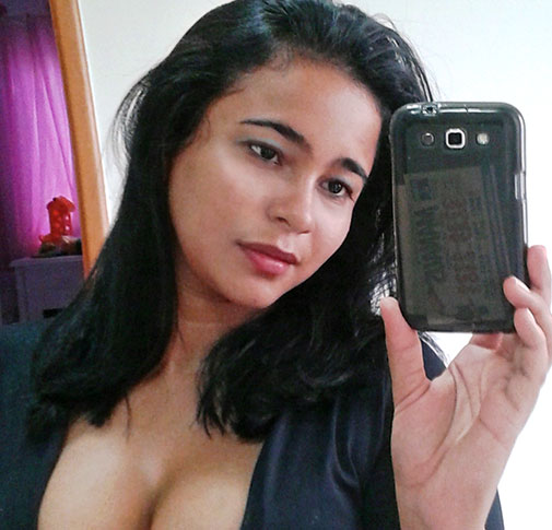 Date this cute Brazil girl Priscila from Manaus BR7642