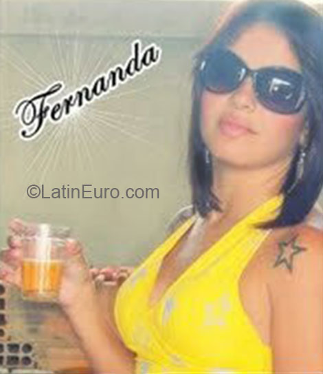 Date this good-looking Brazil girl Fernanda from Belo Horizonte BR7657