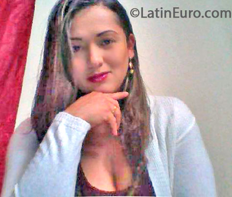 Date this delightful Colombia girl Jakeline from Medellin CO13055