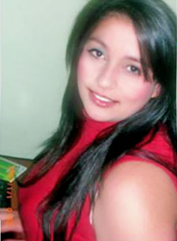 Date this attractive Colombia girl Claudia from Medellin CO13288