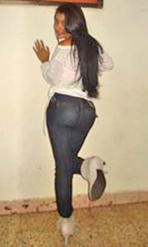 Date this foxy Colombia girl Manuela from Medelin CO13294