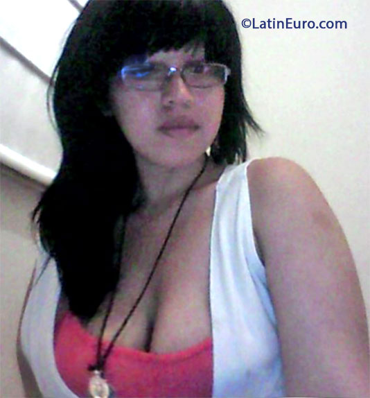 Date this lovely Peru girl Fernanda from Lima PE823