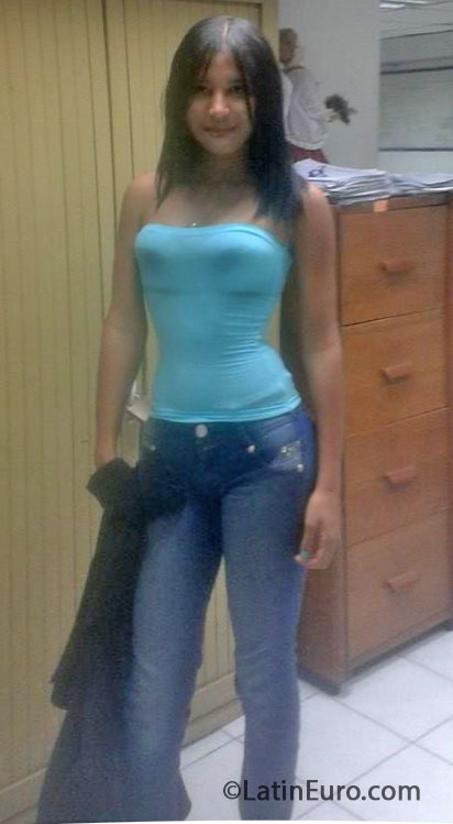 Date this hot Colombia girl Ilde from Valledupar CO13639