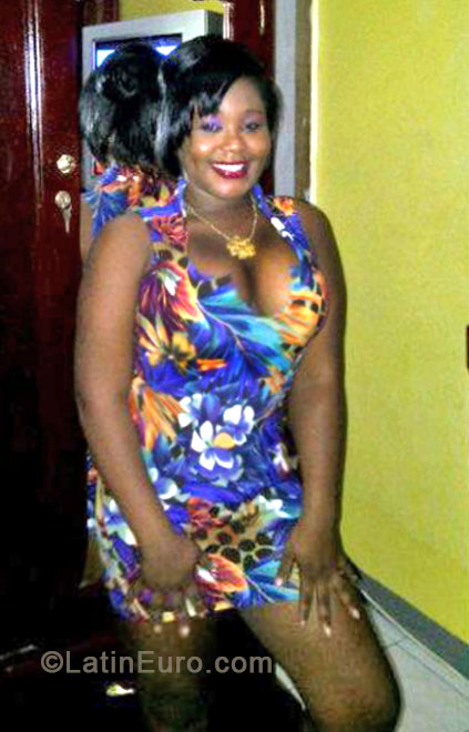 Date this young Jamaica girl Crystel from Kingston JM1335