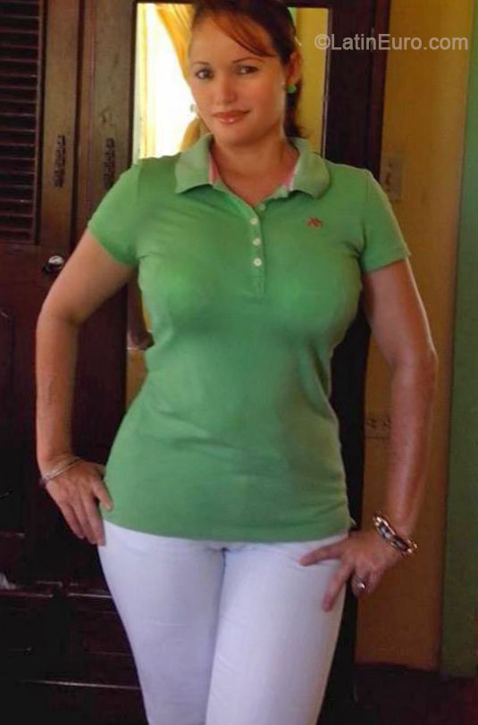 Date this hot Honduras girl Luisa from Puerto Cortes HN909