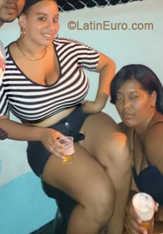 Date this hard body Dominican Republic girl Cristina from Sosua DO18201