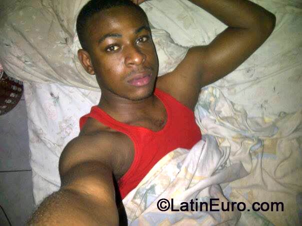 Date this sultry Jamaica man Freddy from Kingston JM1531