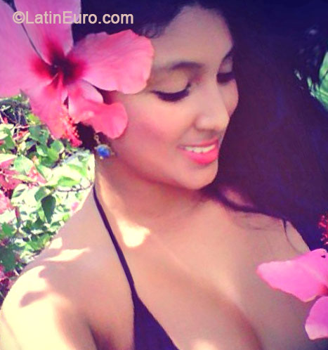 Date this sultry Colombia girl Juliana from Ibague CO15019