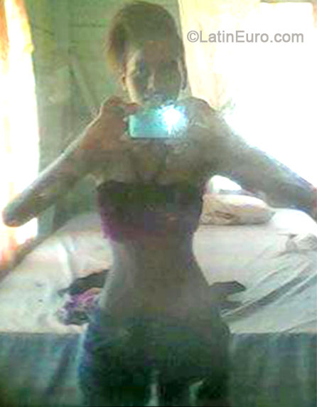 Date this delightful Jamaica girl Simy from Westmoreland JM1615