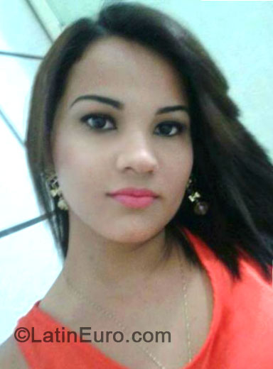 Date this foxy Brazil girl Karoline from Natal BR8755