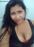 good-looking Costa Rica girl Julia from San Jose CR287