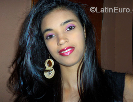 Date this charming Brazil girl Rute from Recife BR8800