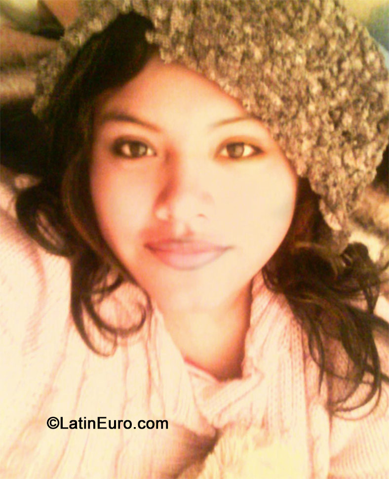 Date this young Peru girl Anghysan from Arequipa PE983