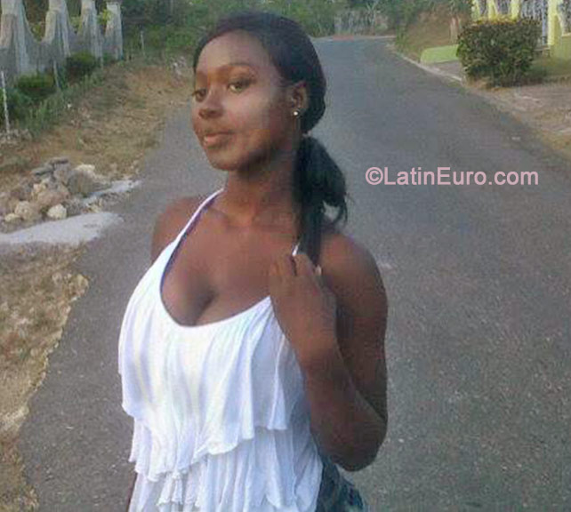 Date this young Jamaica girl Britney from Kingston JM1737