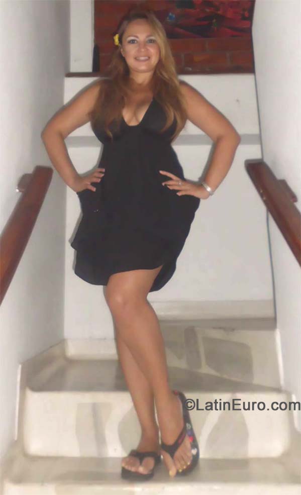 Date this tall Colombia girl Deyanira from Cucuta CO15811