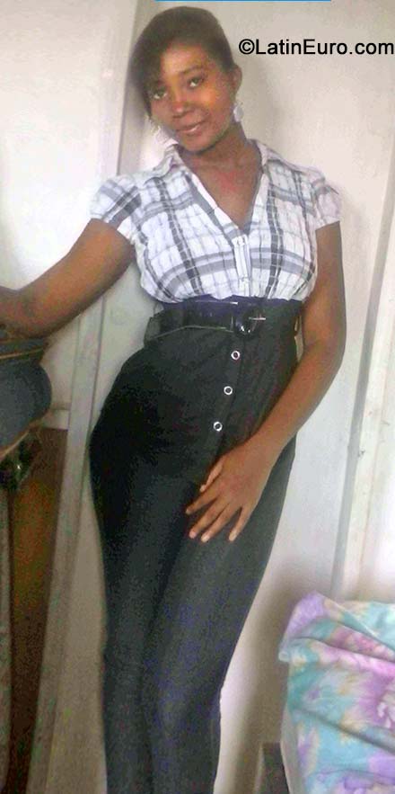 Date this beautiful Jamaica girl Patrice from Kingston JM1800