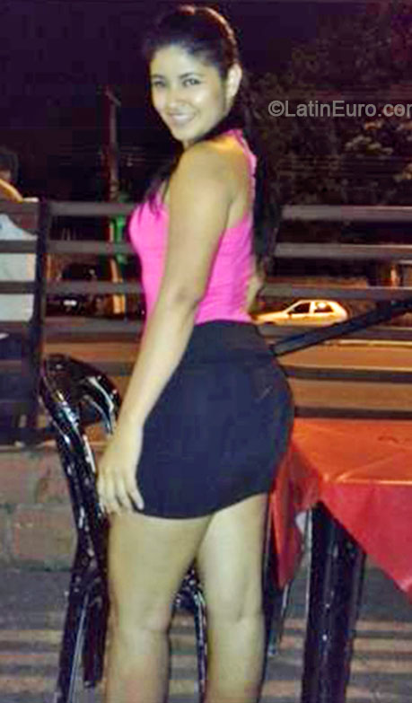Date this sensual Brazil girl Any from Manaus BR8991