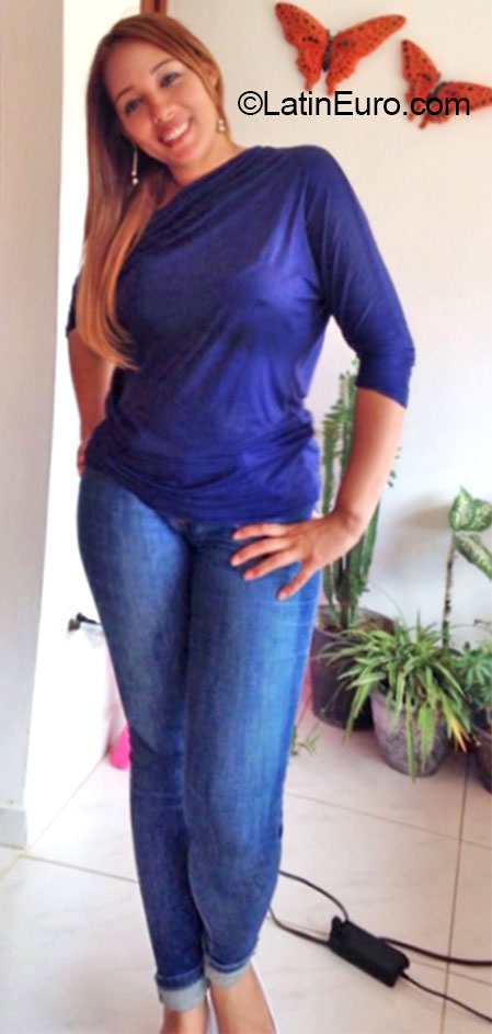 Date this lovely Dominican Republic girl Mildred from Santiago DO20121