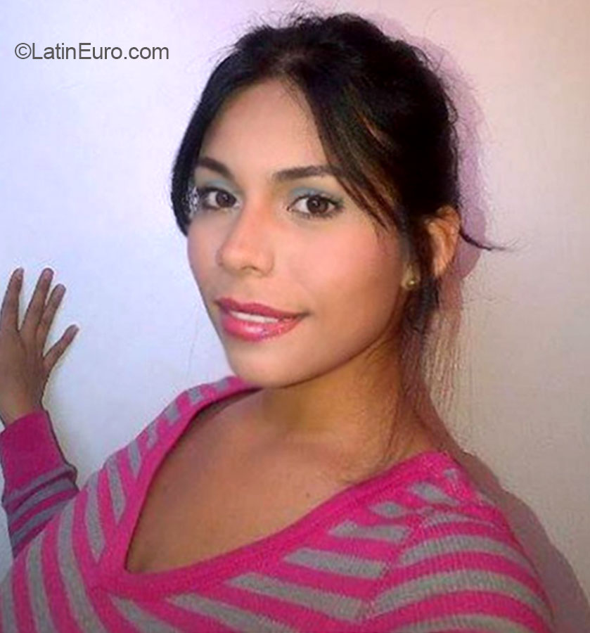 Date this exotic Venezuela girl Jessica alejand from Caracas VE314