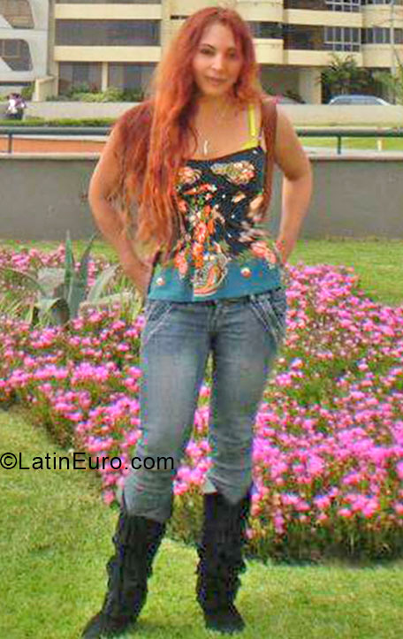 Date this passionate Peru girl Elizabeth from Lima PE1035