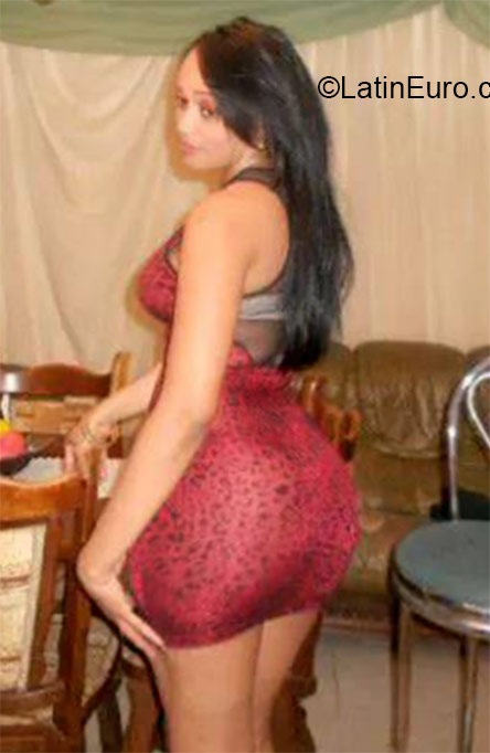 Date this sultry Dominican Republic girl Rachel from Santo Domingo DO20900