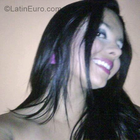 Date this charming Venezuela girl Veronica from San Felipe VE373