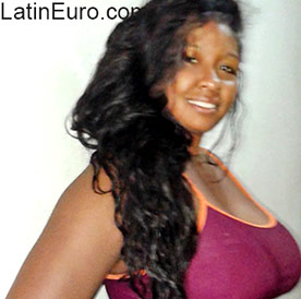 Date this fun Colombia girl Yenifer from Cali CO16864