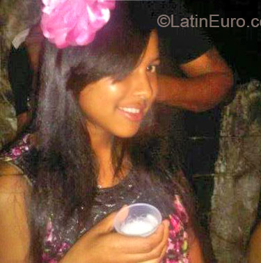 Date this sensual Dominican Republic girl Yulia from San jose de ocoa DO21528