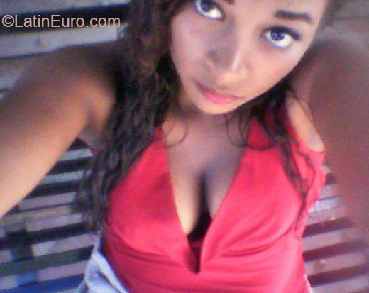 Date this lovely Dominican Republic girl Mayria from Puerto Plata DO21636