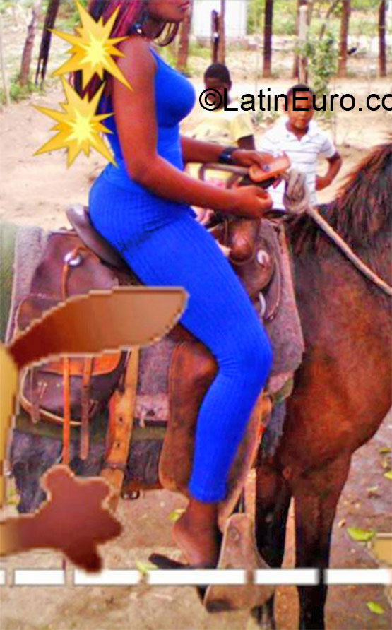 Date this delightful Dominican Republic girl Ivelise from La Romana DO26088