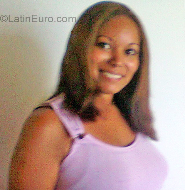 Date this exotic Venezuela girl Carla from Caracas VE524