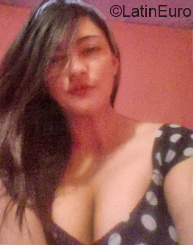Date this delightful Colombia girl Vivian from Bogota CO17611