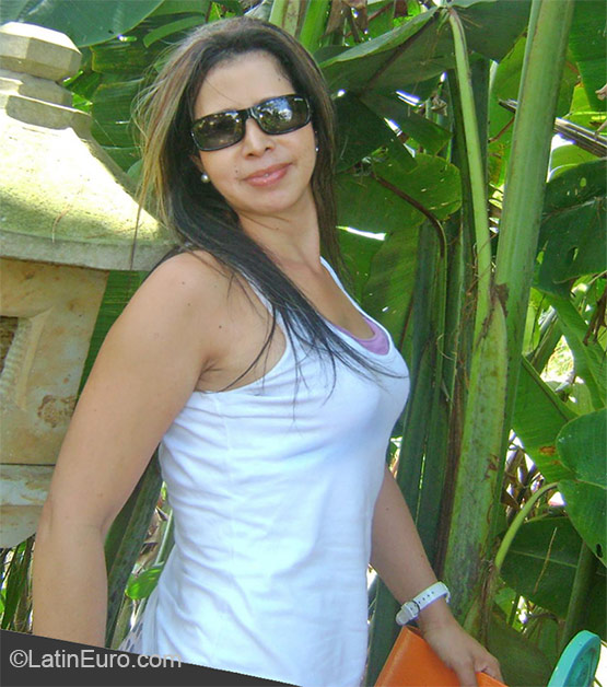 Date this georgeous Colombia girl Martha from Medellin CO17662